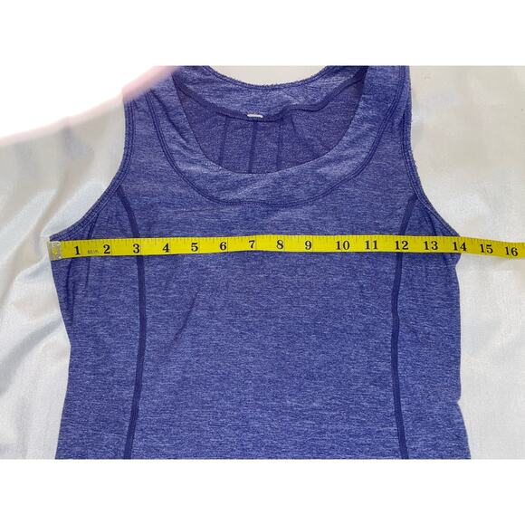 Lululemon‎ Ruffle Back Tank - Size 6 - Picture 7 of 8
